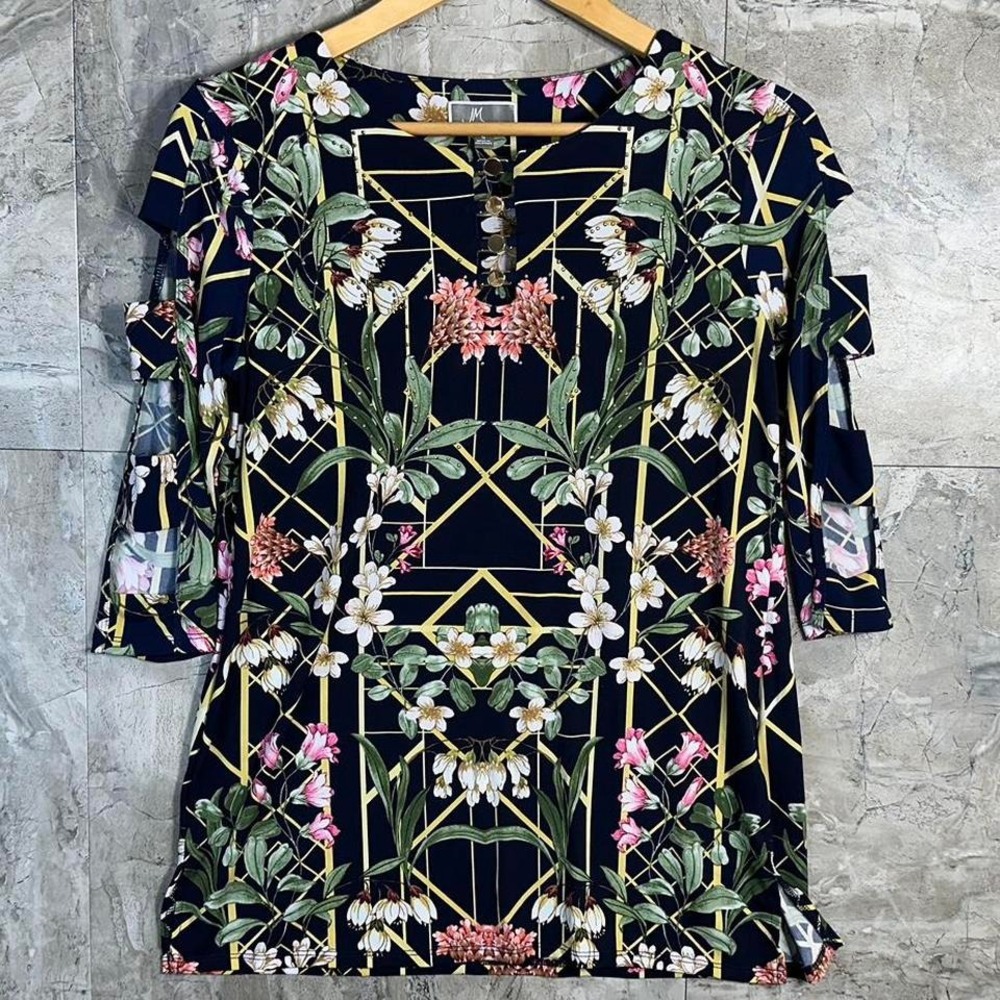 floral print dress with 3/4 sleeves and tie back JM Collections Woman's S‎